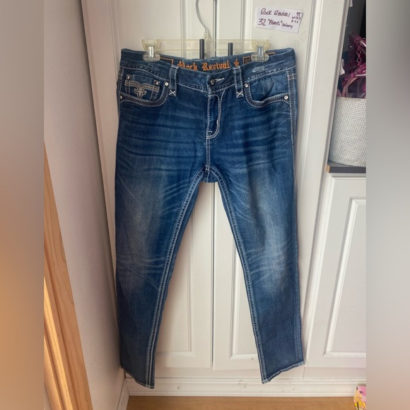 Rock Revivals size 32 “Alanis” skinny jeans - Picture 2 of 3